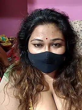 hotbhabhi011 webcam