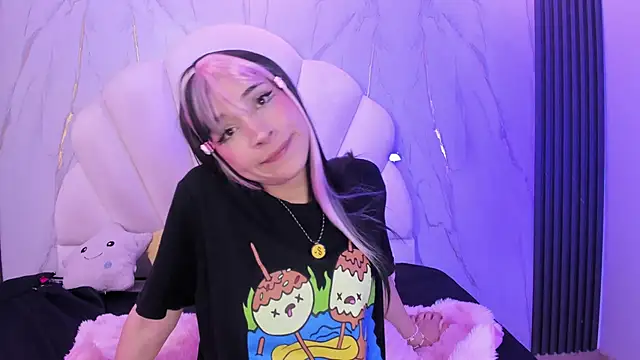 AliiceWonderland_ webcam