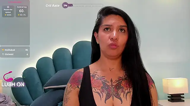sharlott18 webcam