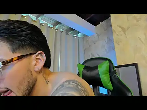 RONNY_COLTON webcam