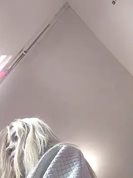 sofigirlgold webcam