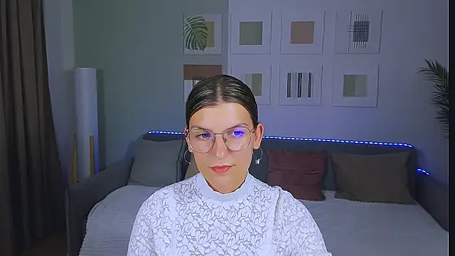 AnnaThorne webcam