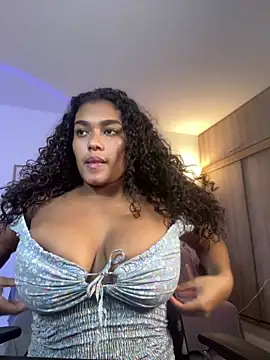 aleja_montiel__ webcam