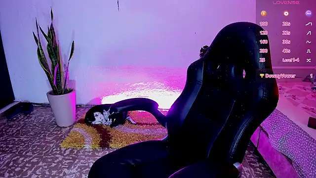 Sharon_hils webcam