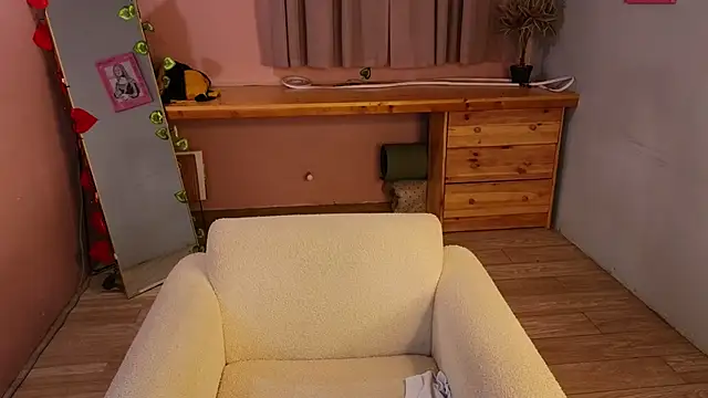 too_sexxxy webcam