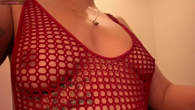 Mia_for_you_lovee webcam