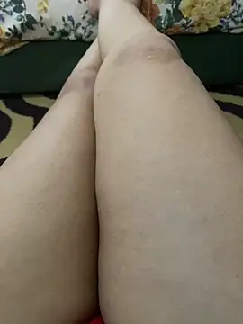 Saraqueen11 webcam