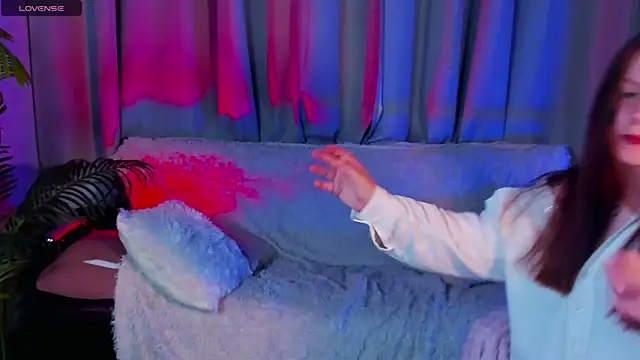 MireyaLin live sex cam