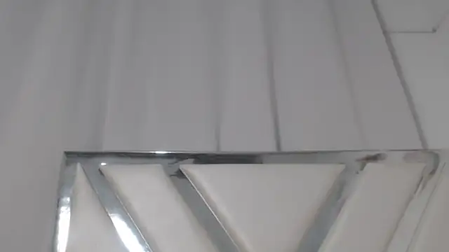 AlannaHarper webcam