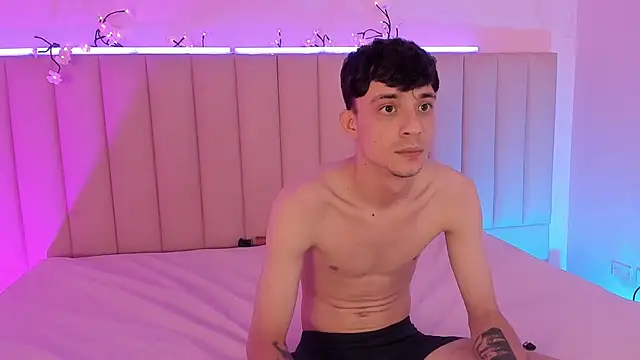 SecretLoversVIP live sex cam