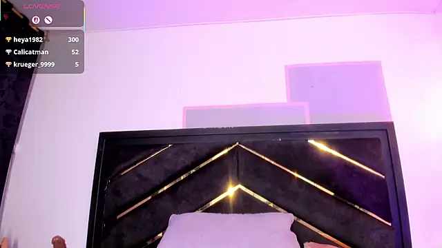 april_jones05 webcam