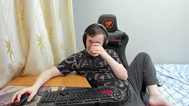 iliaskrislove webcam