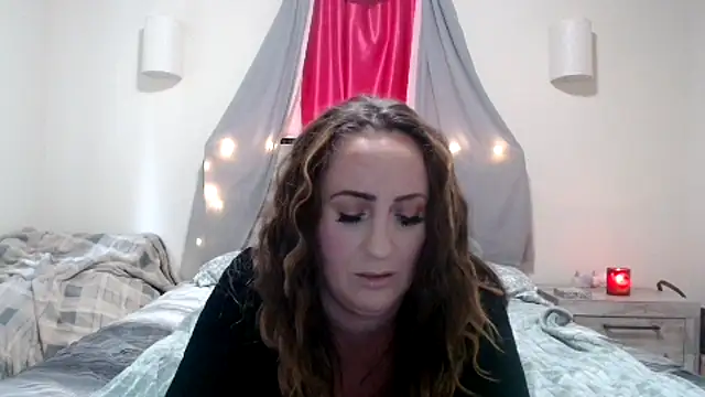 DaniCali8181 webcam