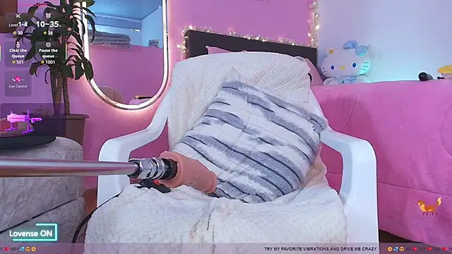Foxy_Megan webcam