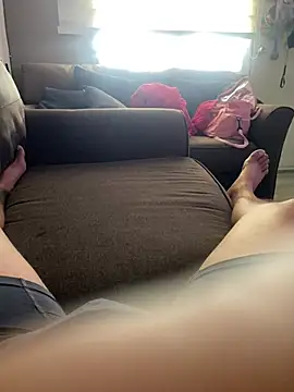 HOTB0Y18 webcam