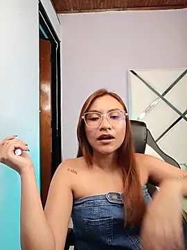 Leticia_Hinkley_ webcam