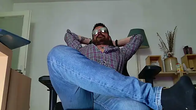 ChrisKox webcam