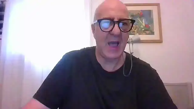 ANONIMO7735 webcam