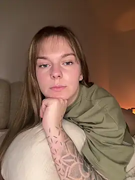 lisafreierxx - LisaFreierxx's free webcam - UK Sex Cams