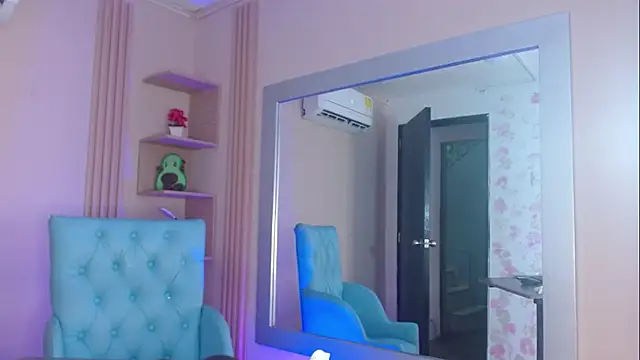 _cloe_21 webcam