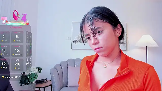 issi_loren webcam
