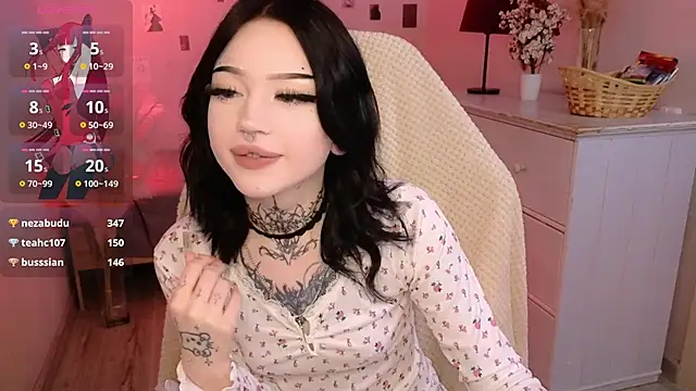 Emma_Kirks webcam
