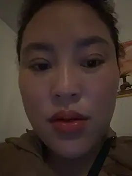Lina-Naughty webcam