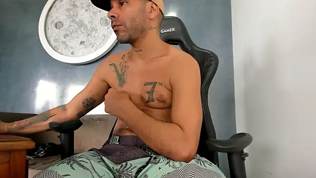 kevin_collins76 webcam
