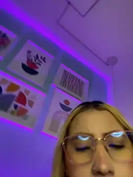 Aliss_Taylor1 webcam