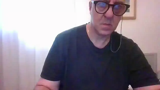 ANONIMO7735 webcam