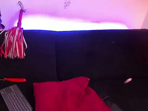 _perla_hugh webcam
