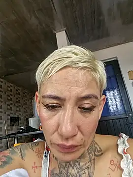 Everlyn_sexx webcam