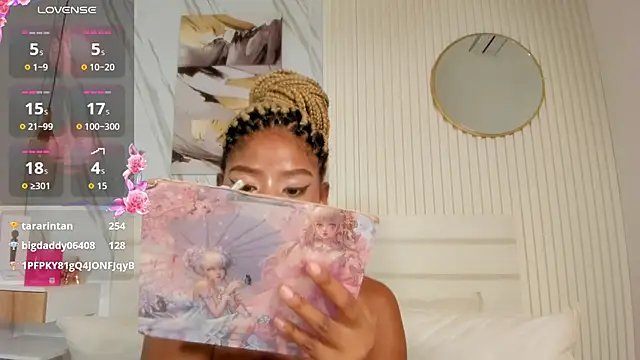 Afro_Luna webcam