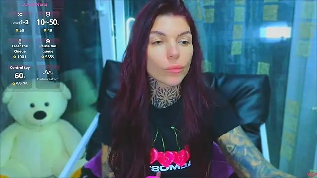 tattooedBabyy webcam