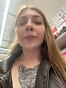 Sunny___Bunny webcam