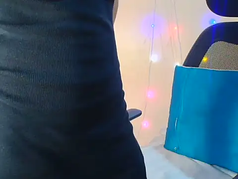 Chandani-Love webcam