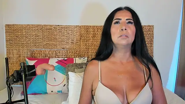 Jackiehmilf52 webcam