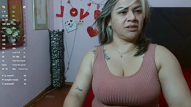 pamela_echeverria webcam