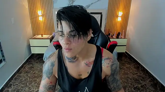 KAROLLJONES1 webcam