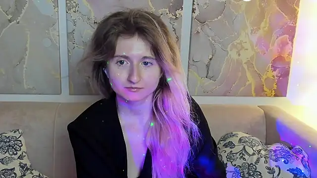 CamillaDreamer webcam