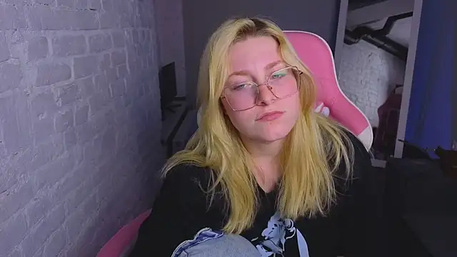 StellaVanilla webcam