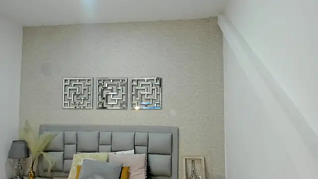 luna25__ webcam