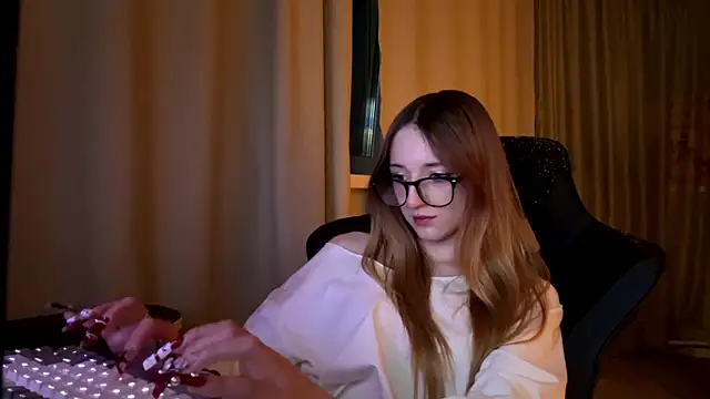Sunshine_Kira webcam