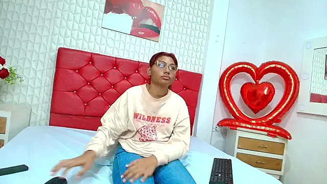 Bela_Sins webcam