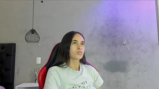 alice__susan webcam