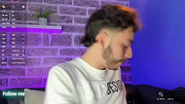 noah_ricci webcam