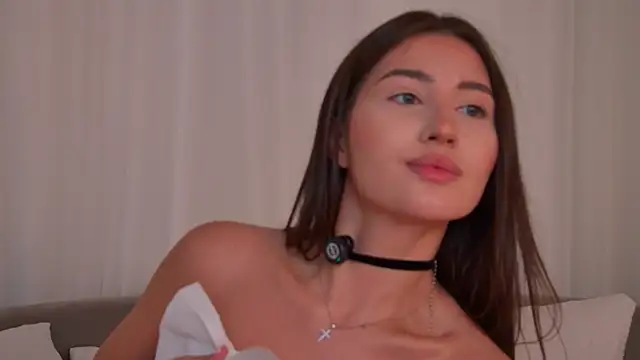 LisaDeviss webcam