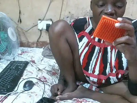 SEXY-NAIMA webcam