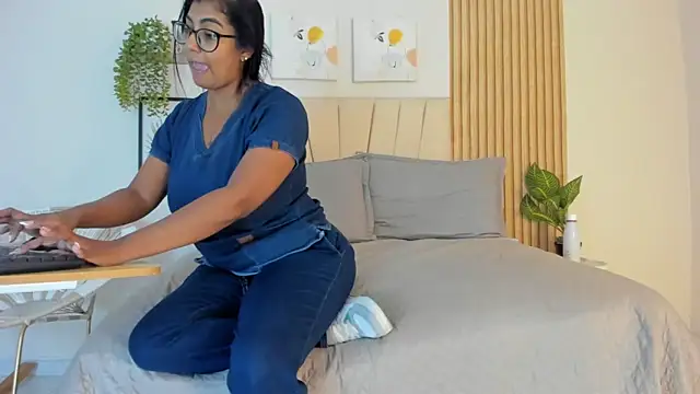 _Miaa_khalifa_ webcam