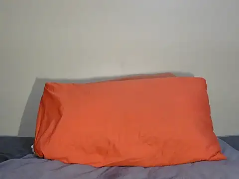 LICKABLETASH98 webcam